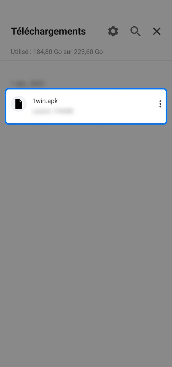 Ouvrez l'application 1win sur Android et suivez les étapes indiquées.
